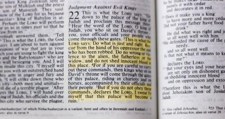 God’s Warning to A King God’s Warning to A King