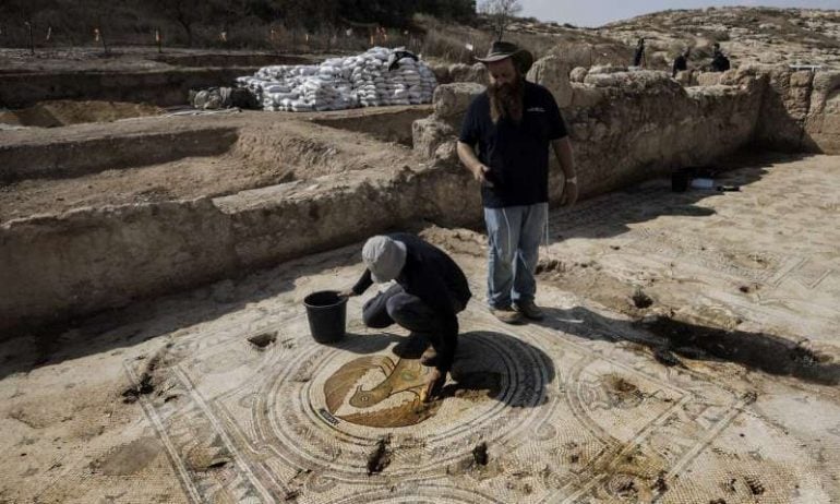 Israel Antiquities Authority showcases Beit Shemesh “Gloriorius Martyr” Church